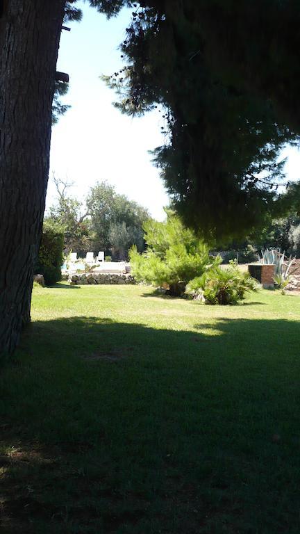 Asparano Ognina Buitenkant foto